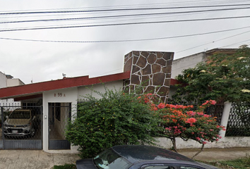Casa en  Calle Emilio Carranza 99, Jose Cardel, 91030 Xalapa-enríquez, Ver., México
