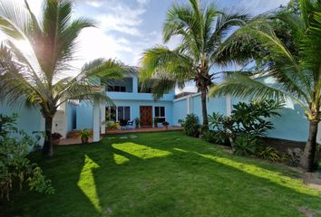 Casa en  Malecón, Crucita, Ecuador