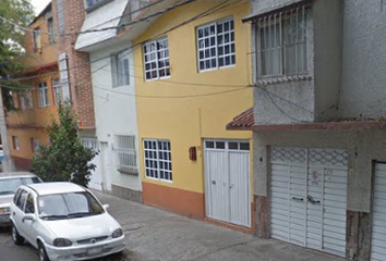 Casa en  Calle Andalucía 175, Nuevo San Rafael, Ciudad De México, Cdmx, México
