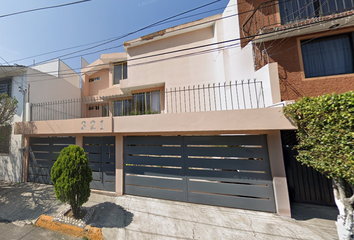 Casa en  San León 321, Mz 654 Lt 14, Pedregal De Sta Úrsula, 04600 Ciudad De México, Cdmx, México