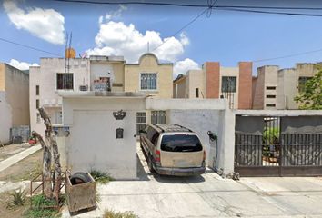 Casa en fraccionamiento en  San Valentín 215, La Trinidad, Jardines De La Silla, Nuevo León, México