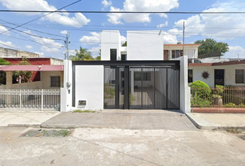 Casa en  C. 48, Jesús Carranza, Mérida, Yucatán, México