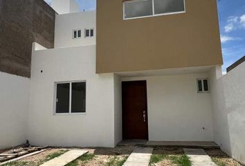 Casa en  Villas Del Sol, Victoria De Durango, Durango, México