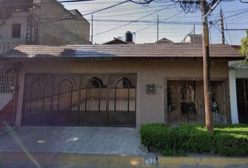 Casa en  Bosque De Birmania 12, Mz 004, Bosques De Aragon, Nezahualcóyotl, Estado De México, México