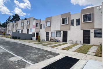 Casa en condominio en  San Juan De Las Huertas, Estado De México, México