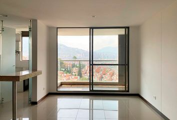 Apartamento en  Poblado, Medellín