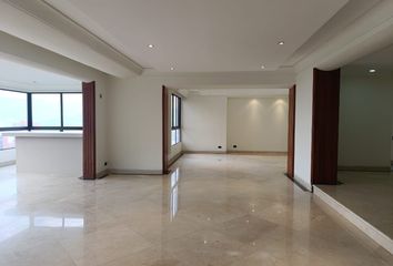 Apartamento en  El Tesoro, Medellín