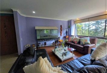 Apartamento en  Poblado, Medellín