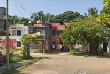 Casa en  Av. Las Olas, Las Olas, Residencial Las Olas, Veracruz, México
