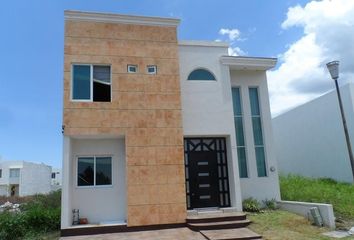 Casa en condominio en  Sendero De Las Moras, Santa Anita, Jalisco, México