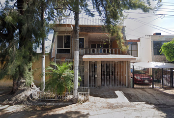 Casa en  C. De Los Rieles, Ferrocarril, Guadalajara, Jalisco, México