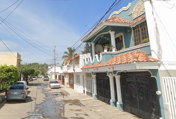 Casa en  Azteca, Mazatlán