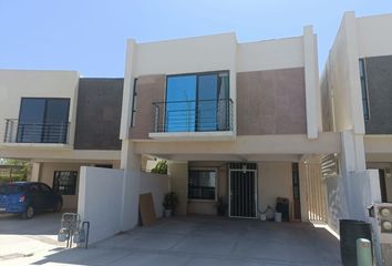 Casa en  Jardines De Santa Clara, Juárez, Chihuahua, México