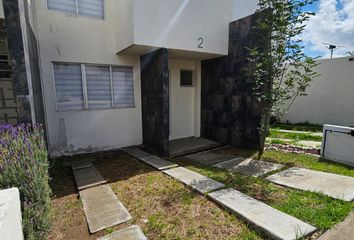 Casa en  El Lago Residencial, La Guadalupana Del Lago, Avenida Circuito Del Lago Sur Mz 6 Lt 5, Loma De La Cruz, Ciudad Nicolás Romero, Estado De México, México