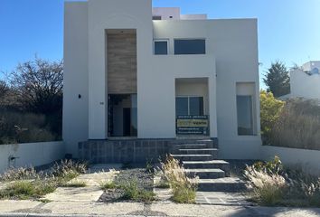 Casa en fraccionamiento en  Cumbres Del Cimatario, Querétaro, México