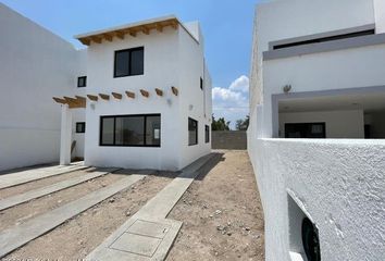 Casa en fraccionamiento en  Calle Estatal 200, Hacienda Grande, Tequisquiapan, Querétaro, 76756, Mex