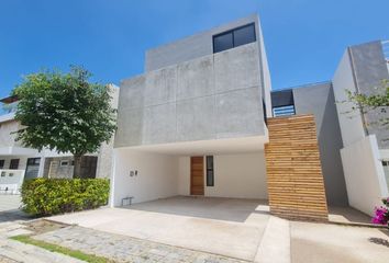 Casa en fraccionamiento en  Parque Nuevo León, Lomas De Angelópolis, Puebla, México