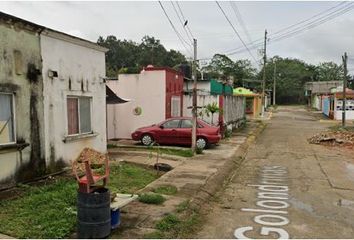 Casa en  Golondrinas, Las Arboledas, Fraccionamiento Las Arboledas, Veracruz, México