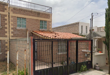 Casa en fraccionamiento en  Escuela De Futbol Fracc. Los Tuzos, Calle Equipo De Seguridad, Los Tuzos, Fraccionamientos Del Sur, Estado De Hidalgo, México