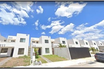 Casa en  Calle 47, Fraccionamiento Las Américas 2, Mérida, Yucatán, México