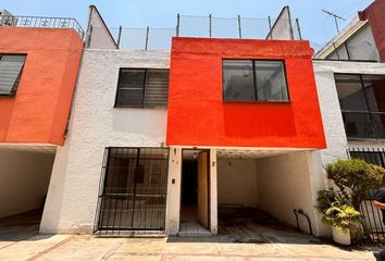 Casa en  Calzada Del Hueso 334, Coapa, Ex-hacienda Coapa, Ciudad De México, Cdmx, México