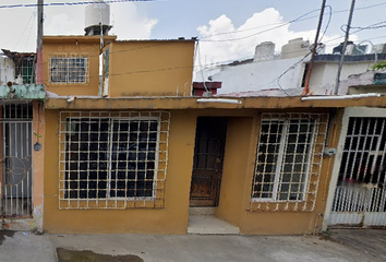 Casa en  Calle Darío López, Cuadrante Ii, Atasta, Villahermosa, Tabasco, México