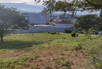 Terreno Comercial en  Cumbres Del Valle, Cumbayá, Quito, Ecuador