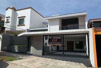 Casa en  Remanso De Los Canguros Central, Ciudad Bugambilias, Zapopan, Jalisco, México