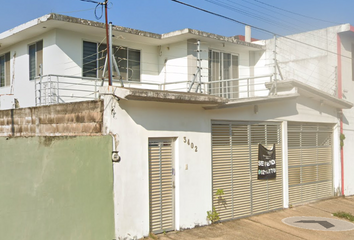 Casa en  Avenida Cuauhtémoc 3402, Guadalupe Victoria, Coatzacoalcos, Veracruz, México