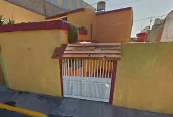 Casa en  Calle 302, El Coyol, Ciudad De México, Cdmx, México