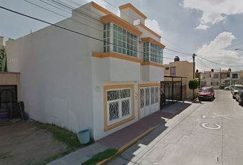 Casa en  Calle 7 130, Los Agaves, Irapuato, Guanajuato, México