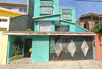 Casa en  Martos No. 131, Cerro De La Estrella, 09860 Iztapalapa, Cdmx, México