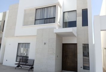 Casa en fraccionamiento en  Los Viñedos, Torreón, Coahuila De Zaragoza, México