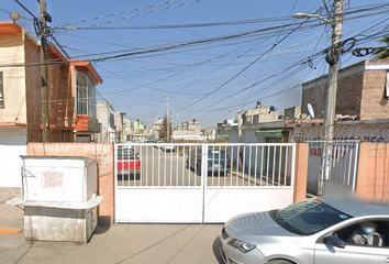 Casa en fraccionamiento en  Paseos De Ecatepec, Ecatepec De Morelos, Estado De México, México