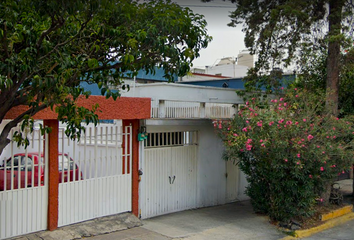Casa en  Calle Viveros De Asís 182, Mz 003, Habitacional Viveros De La Loma, Tlalnepantla De Baz, Estado De México, México
