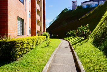 Apartamento en  Av. 30 De Agosto, Pereira, Risaralda, Colombia