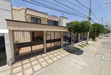 Casa en  Paseo De Los Colibríes, San Isidro, León De Los Aldama, Guanajuato, México