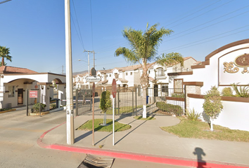 Casa en condominio en  Privada Del Billar, Montecarlo, Granjas Familiares Del Matamoros, Tijuana, Baja California, México