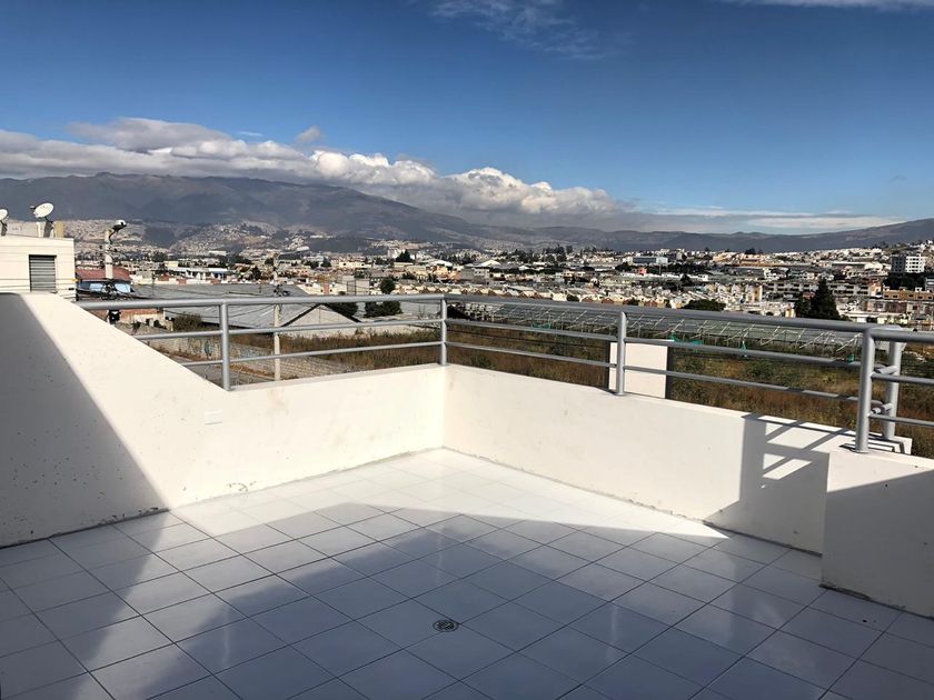 Casa en venta Calderón, Quito