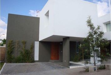 Casa en  Santa Fé, Juriquilla, Querétaro, México