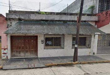 Casa en  Av Gutiérrez Zamora 503, Centro, 93650 Tlapacoyan, Ver., México