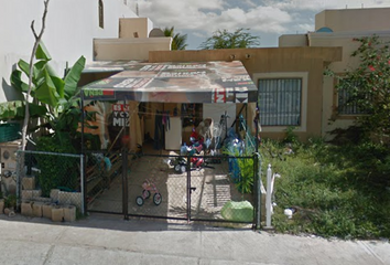 Casa en  Calle Margaritas 93, Las Palmas 1, Playa Del Carmen, Quintana Roo, México