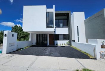 Casa en condominio en  Opuntia, Ceiba, Zibatá, Querétaro, México