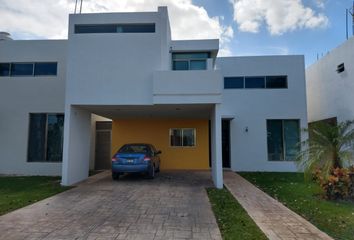 Casa en  Paseo Del Angel, Conkal, Yucatán, México