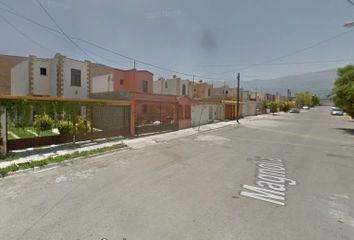 Casa en  Magnolia, Las Flores, Saltillo, Coahuila De Zaragoza, México