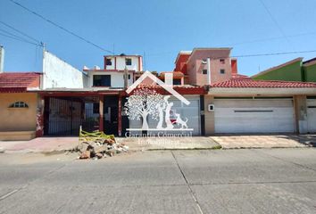 Casa en  Guadalupe Victoria, Coatzacoalcos, Coatzacoalcos, Veracruz