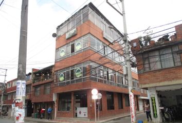 Local Comercial en  Transversal 124a Bis #131b, Bogotá, Colombia