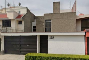 Casa en  Avenida Paseo Del Bosque 102, Taxqueña, Ciudad De México, Cdmx, México