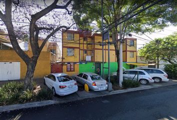 Departamento en  Francisco Del Paso Y Troncoso 849, Barrio De Los Reyes, Ciudad De México, Cdmx, México
