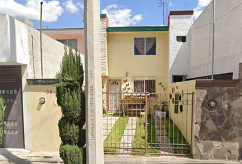 Casa en  Calle 7-a 38, Bosques Amalucan, Puebla De Zaragoza, Puebla, México